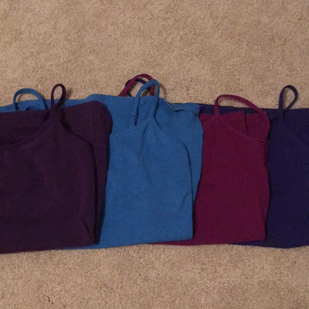EUC express camis size small 4 colors